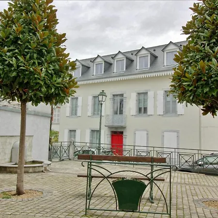 Holiday home Maison Plante A5 *